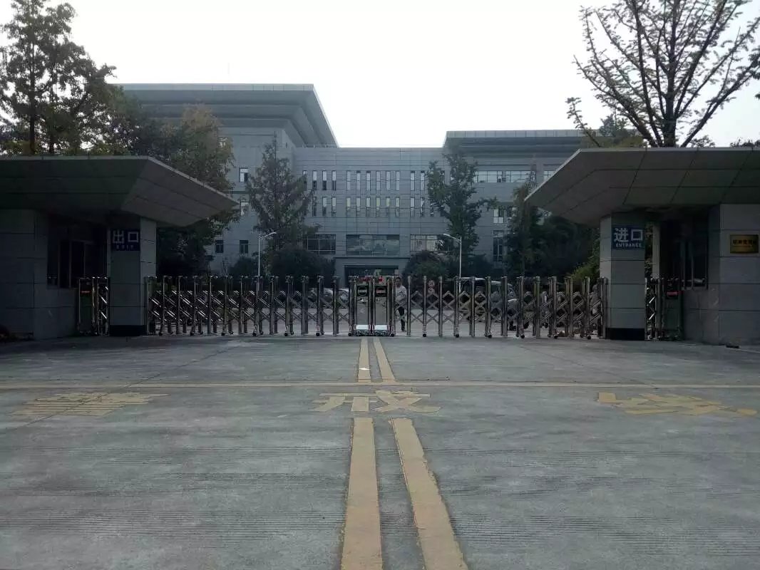 仙居县仙居县四川消防总队伸缩门